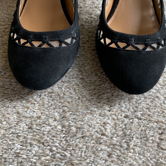 Elie Tahari Shoes.  Black. Size 9.   Velvet with a mesh detail - Picture 3 of 11
